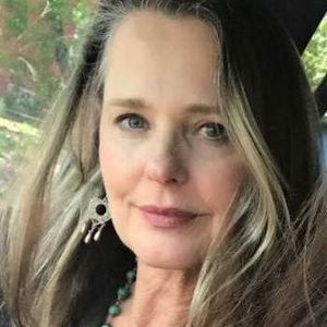 Meet your Posher, Shell